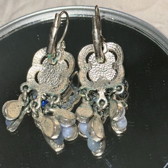 Silver Tone & Light Blue‎ Iridescent Stone Dangle Wire Lever Back Drop Earrings - Picture 3 of 3